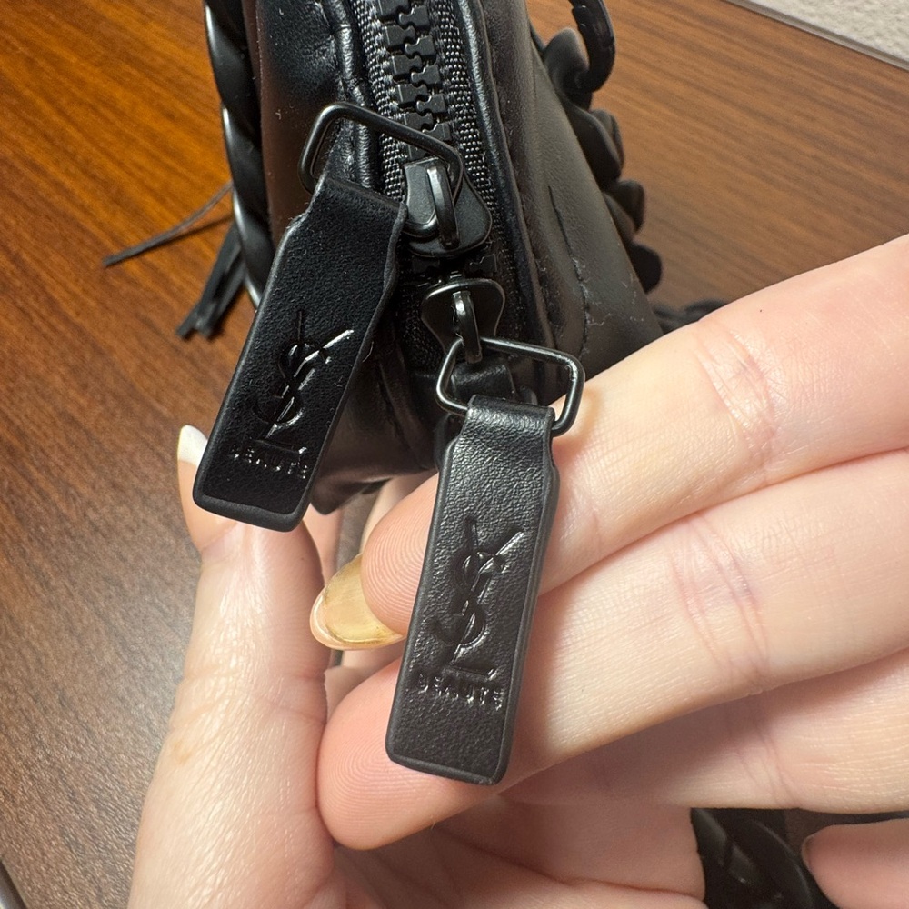 YSL converted crossbody beauty bag Black Quilted Chain Shoulder Bag NWOT - Picture 2 of 6